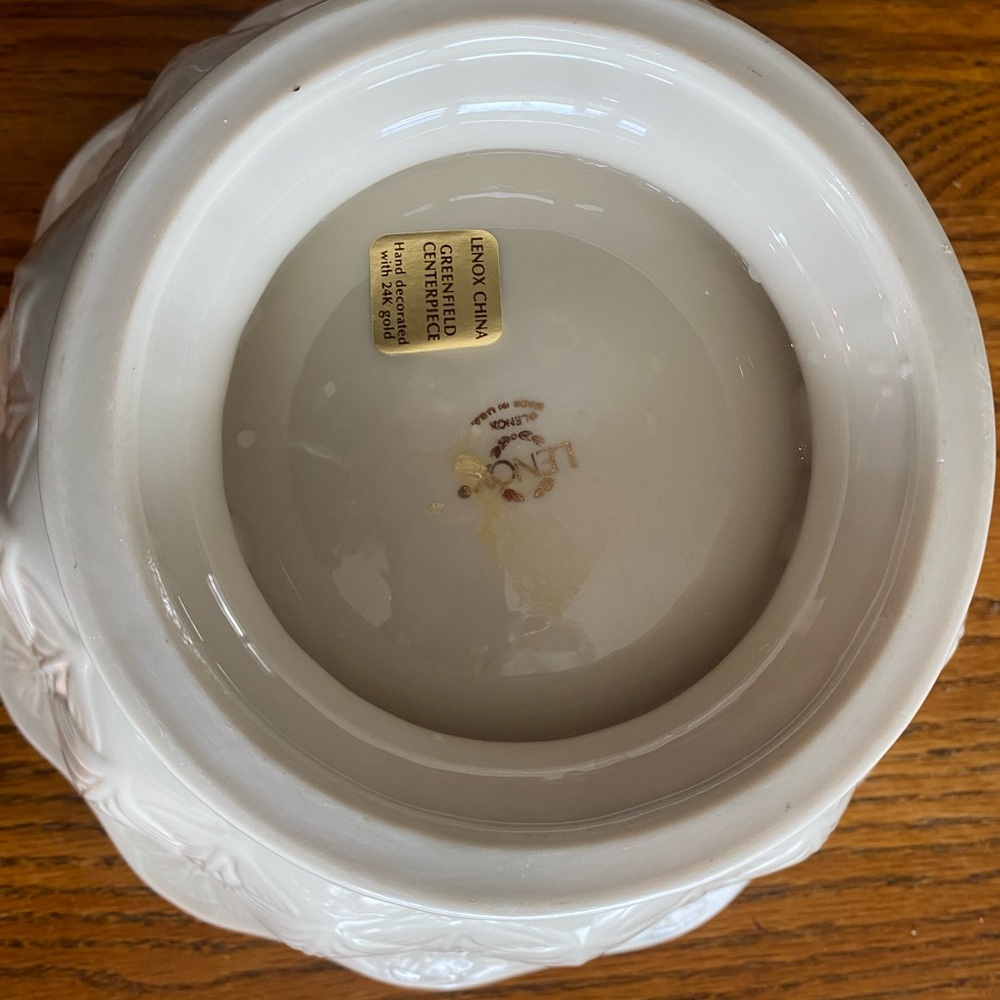 Lenox 9.5 inch bowl - Picture 4 of 6